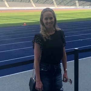 Meet your Posher, Alexandra